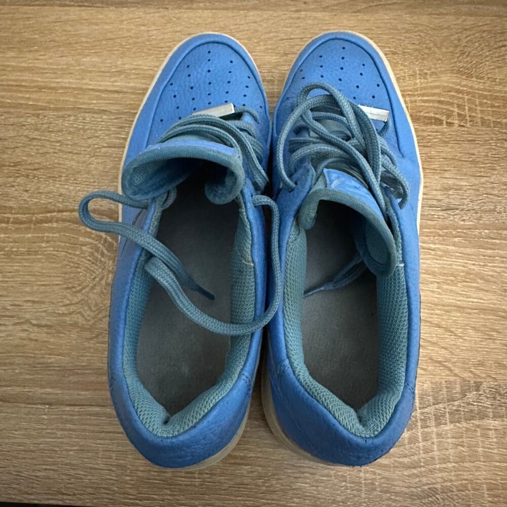 NIKE Women's Size 8 Air Force 1 Sage Low University Blue Sneakers - Picture 2 of 6